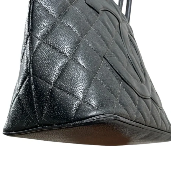 Chanel Medallion Tote - Picture 5 of 17